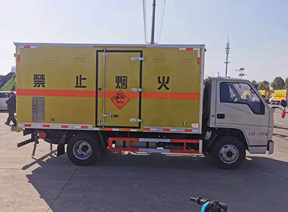 和田县爆破器材运输车技术升级与安全合规新趋势